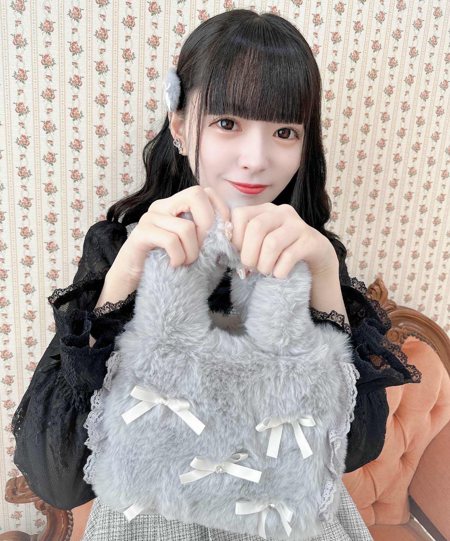 リボン付ふわふわファーバック | Rlab store
