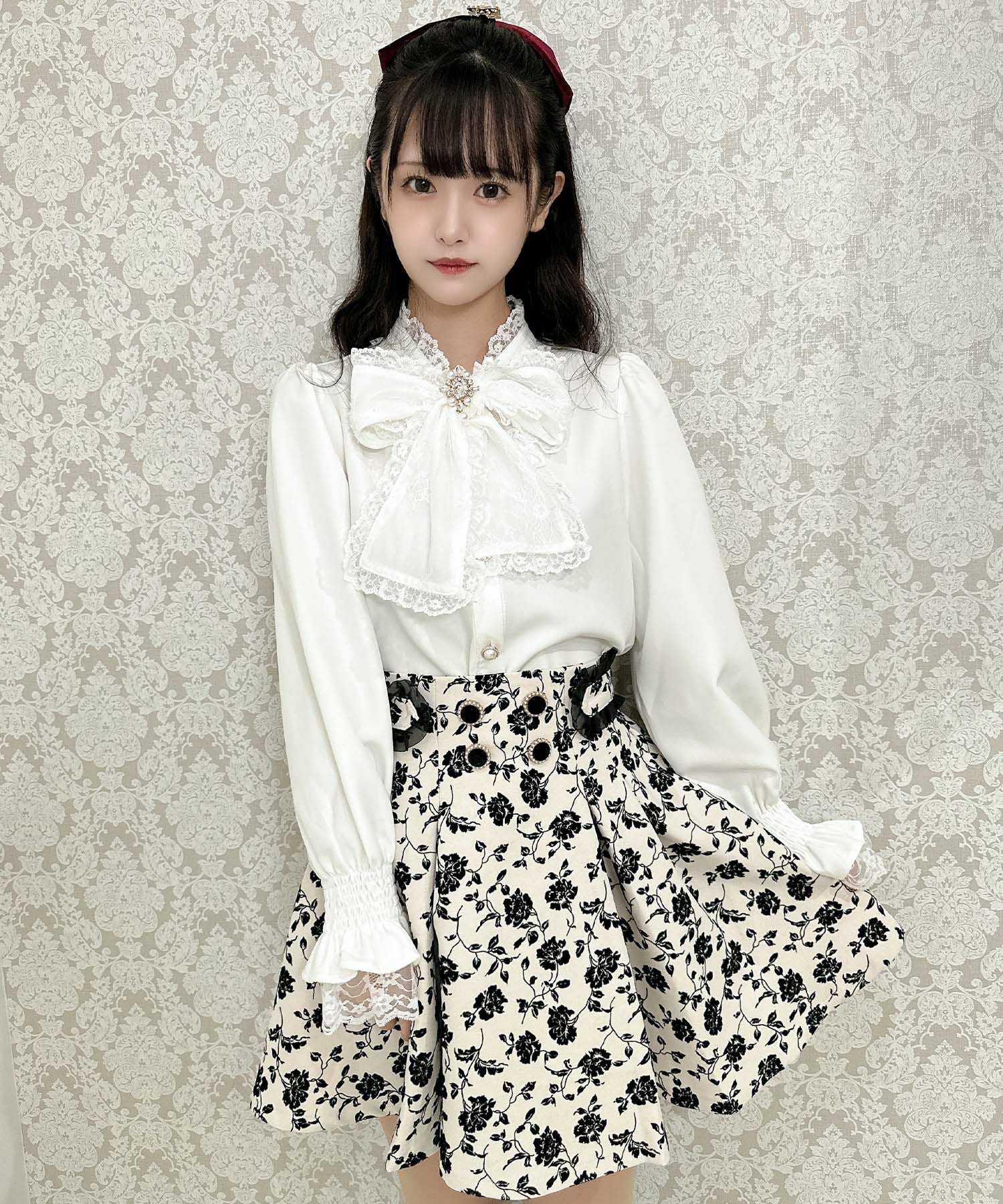 ミニピンLOVE♥️プロフ必読願います 　CHANEL CC柄フレアスカート まとめ買い対象】レースアップポンポンリボンフレアスカート