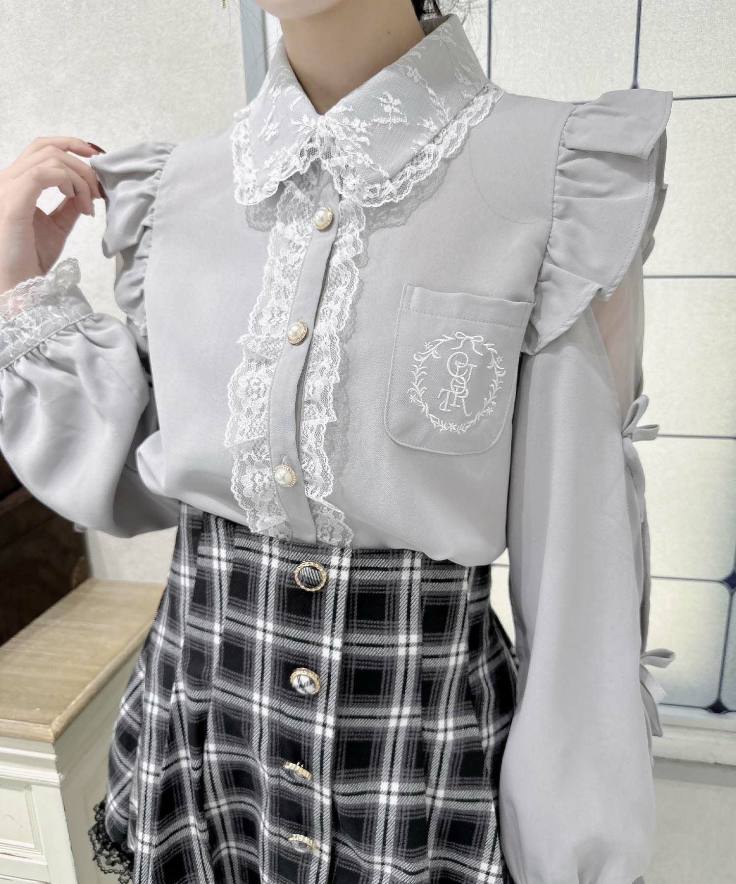 ワンポイントレースフリルブラウス | Rlab store