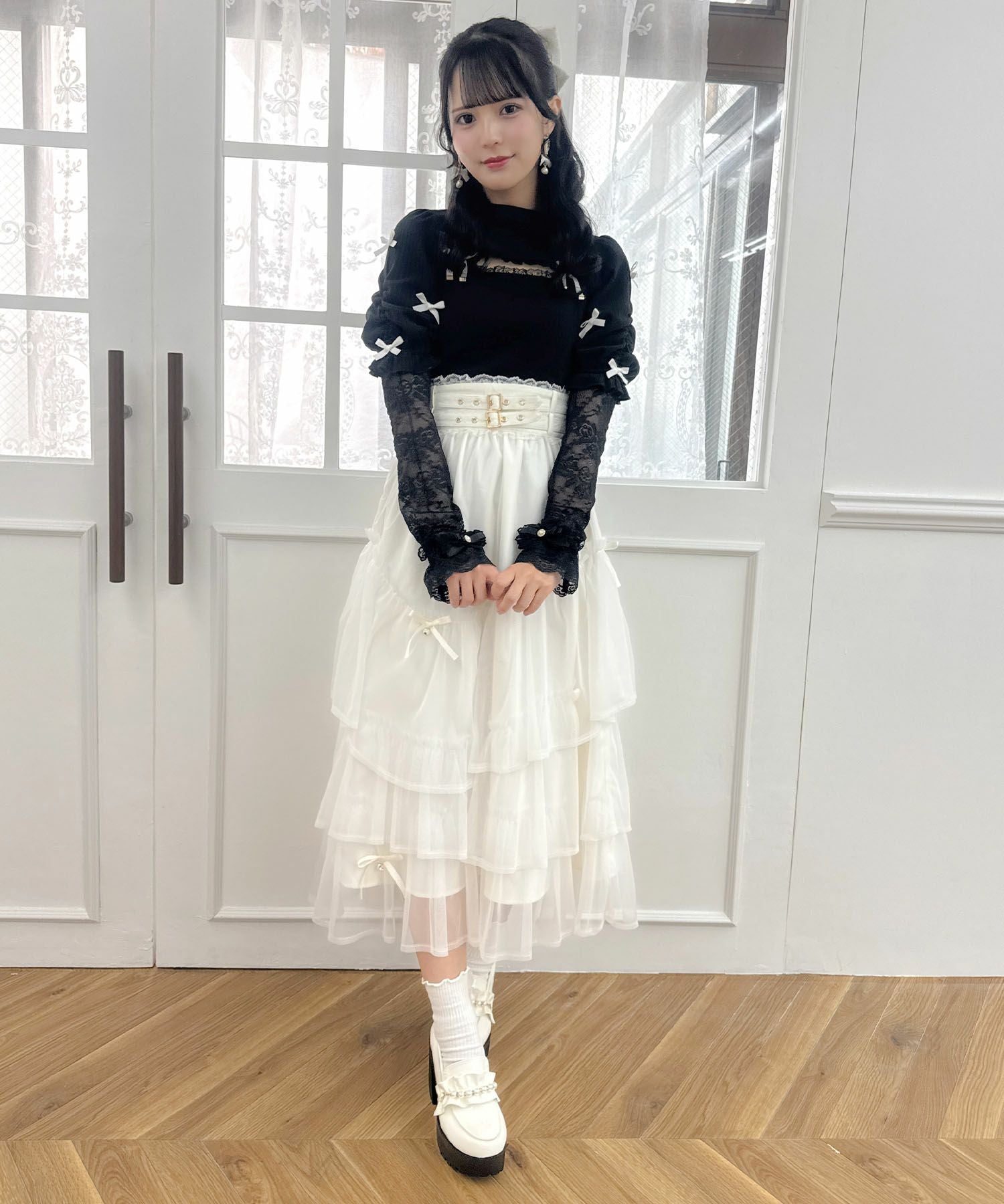 ブルマリン   デコルテリボンレース　トップス クロスレースリボンカットトップス ｜ LIZ LISA（リズリサ）公式通販