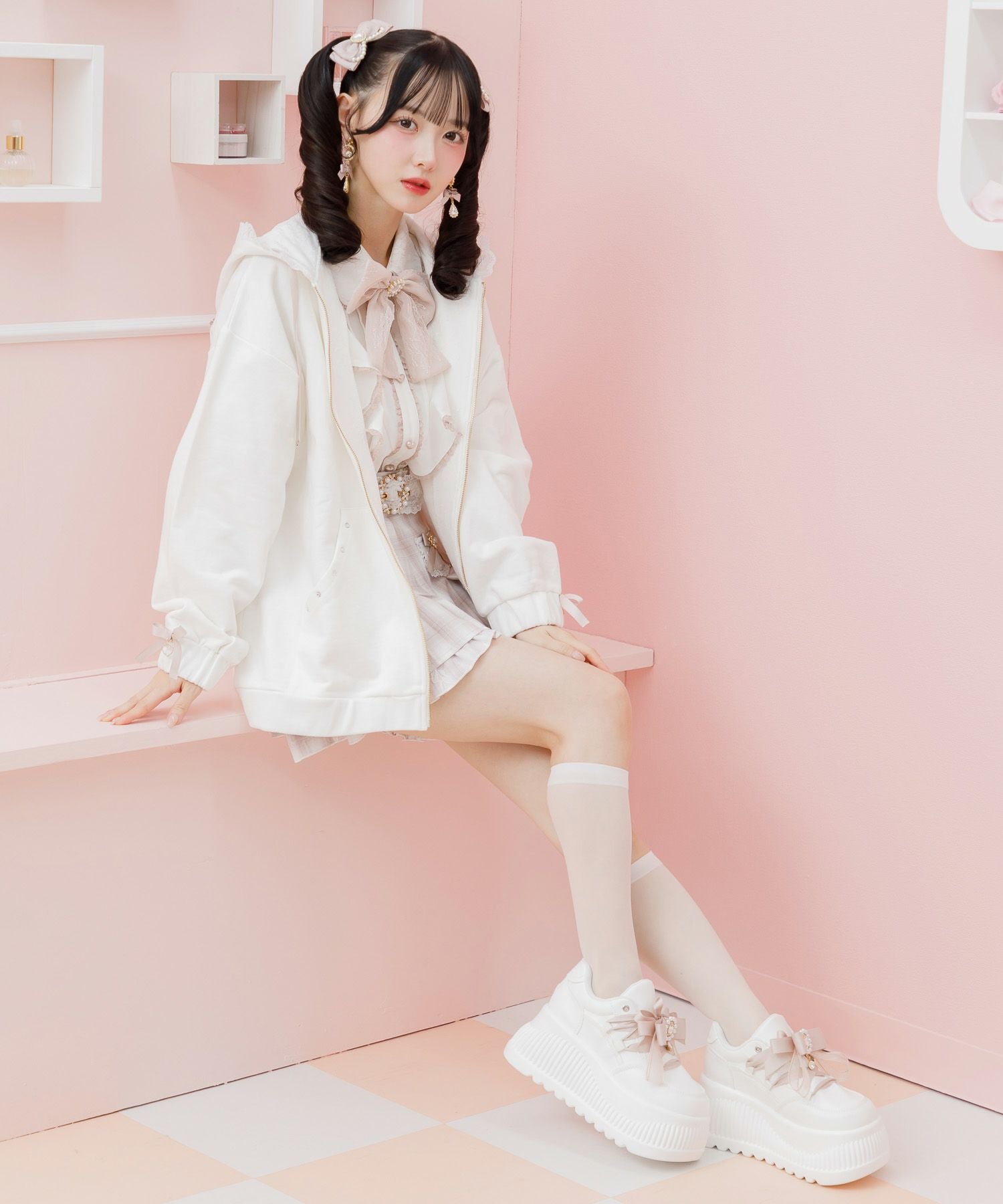 リボンブローチプラットフォームスニーカー | Rlab store