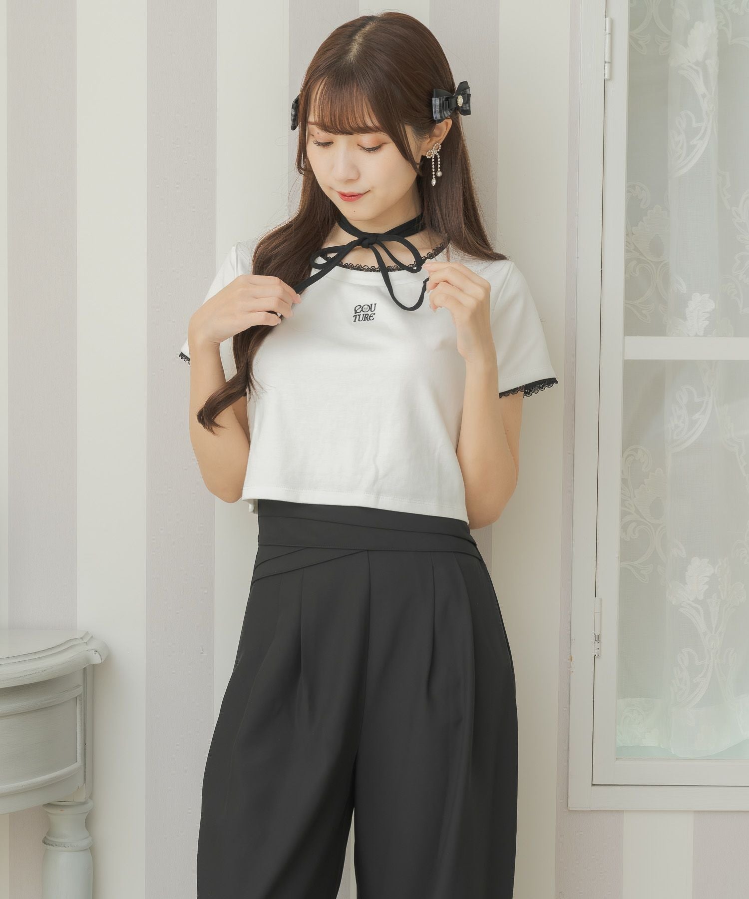 チョーカー刺繍Tシャツ | Rlab store