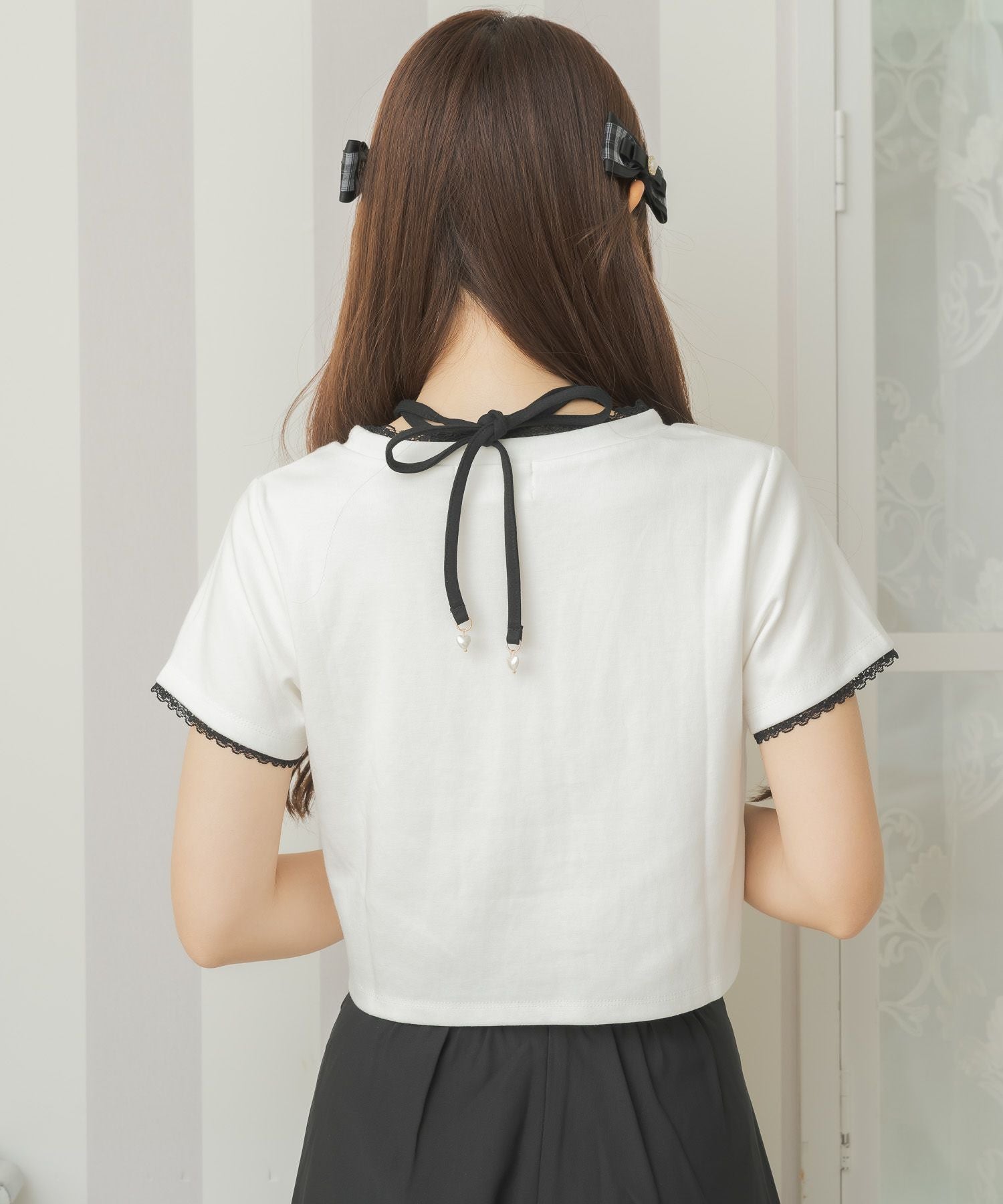 【未使用】Sheglit 刺繍入りチョーカー付き カットソー チョーカー刺繍Tシャツ | Rlab store