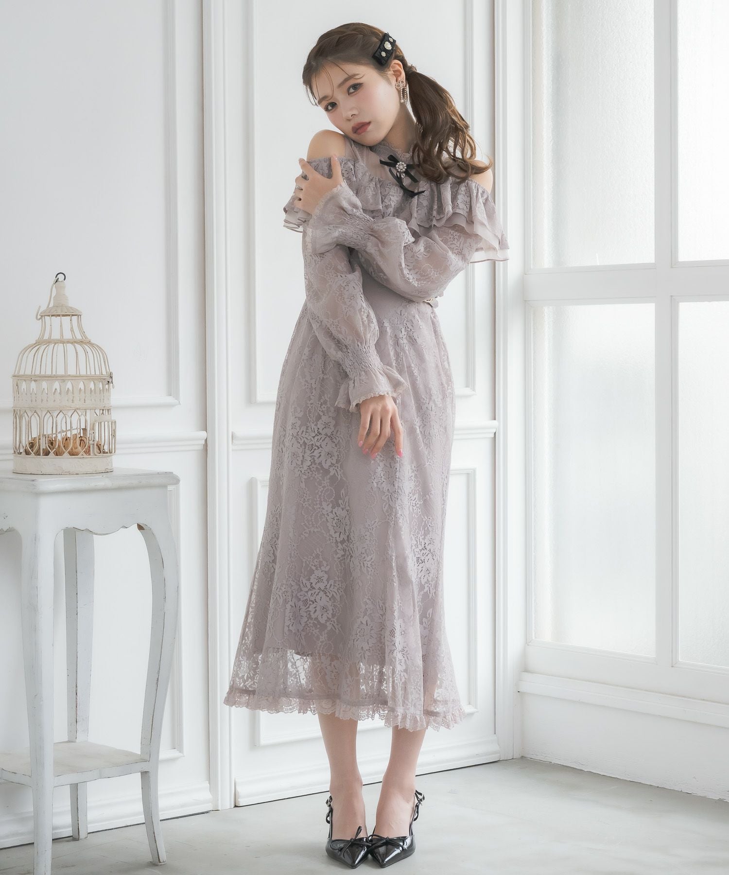 肩開き総レースワンピース | Rlab store