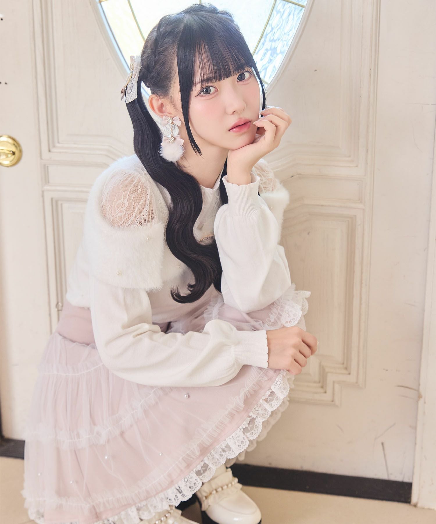 ビジューリボンファーイヤリング | Rlab store