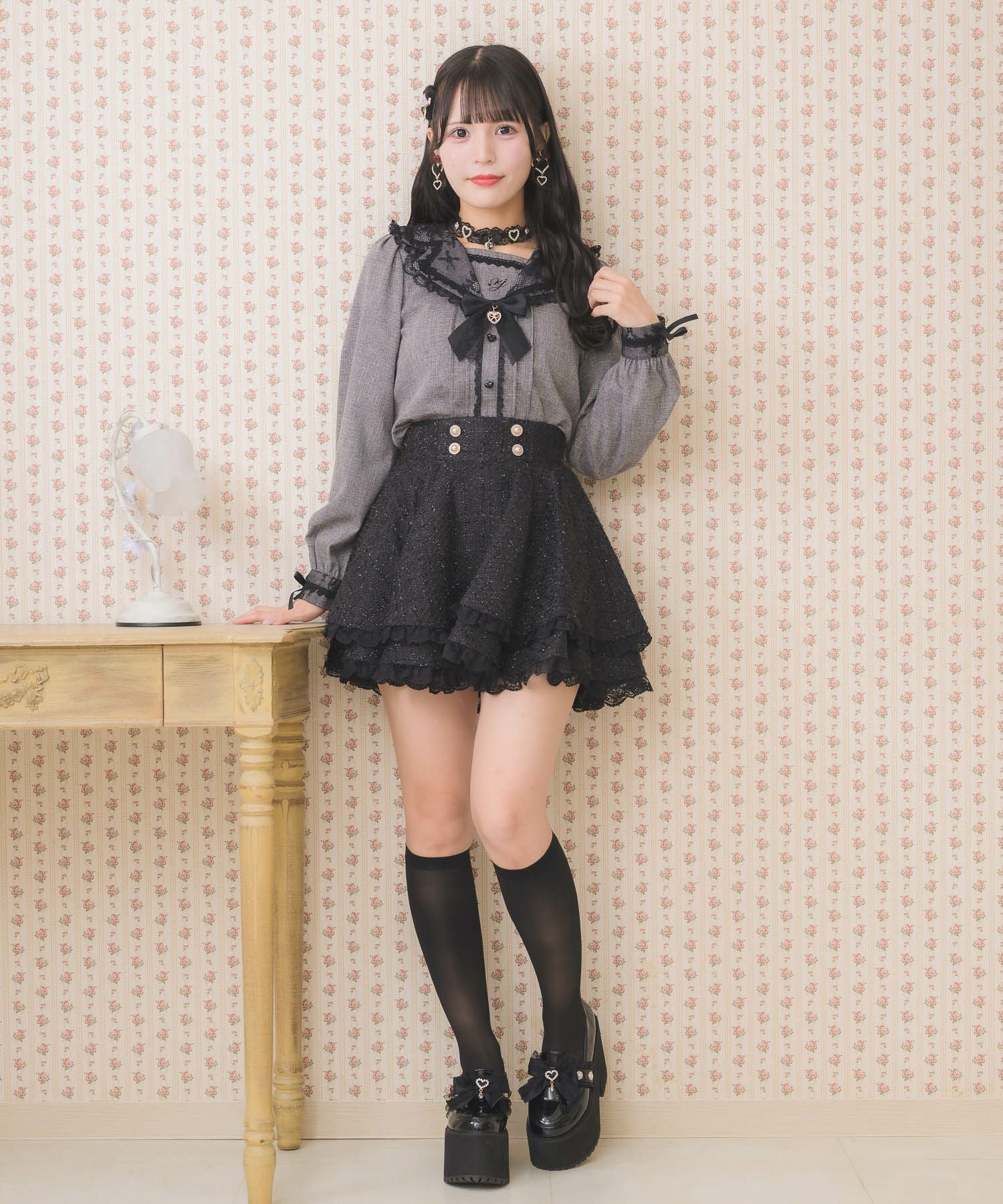 ダブルフレア裾レーススカート | Rlab store ダブルフレア裾レーススカート | Rlab store
