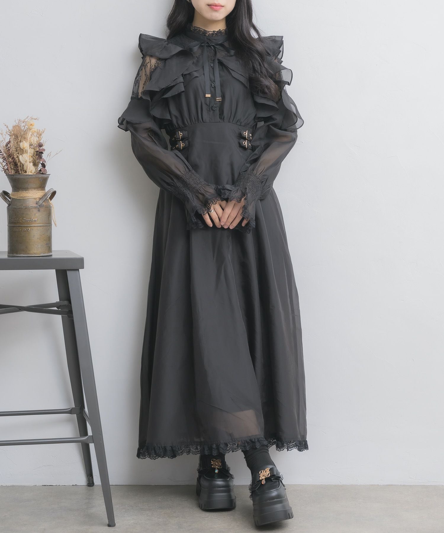 最安値　ラッフルロングワンピース ROJITA ラッフルロングワンピース | Rlab store