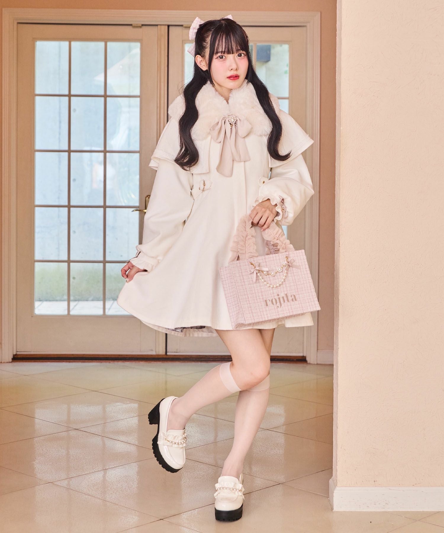 ROJITA マルチWAYケープファーカラーコート/ホワイト(FREEサイズ) マルチWAYケープファーカラーコート | Rlab store