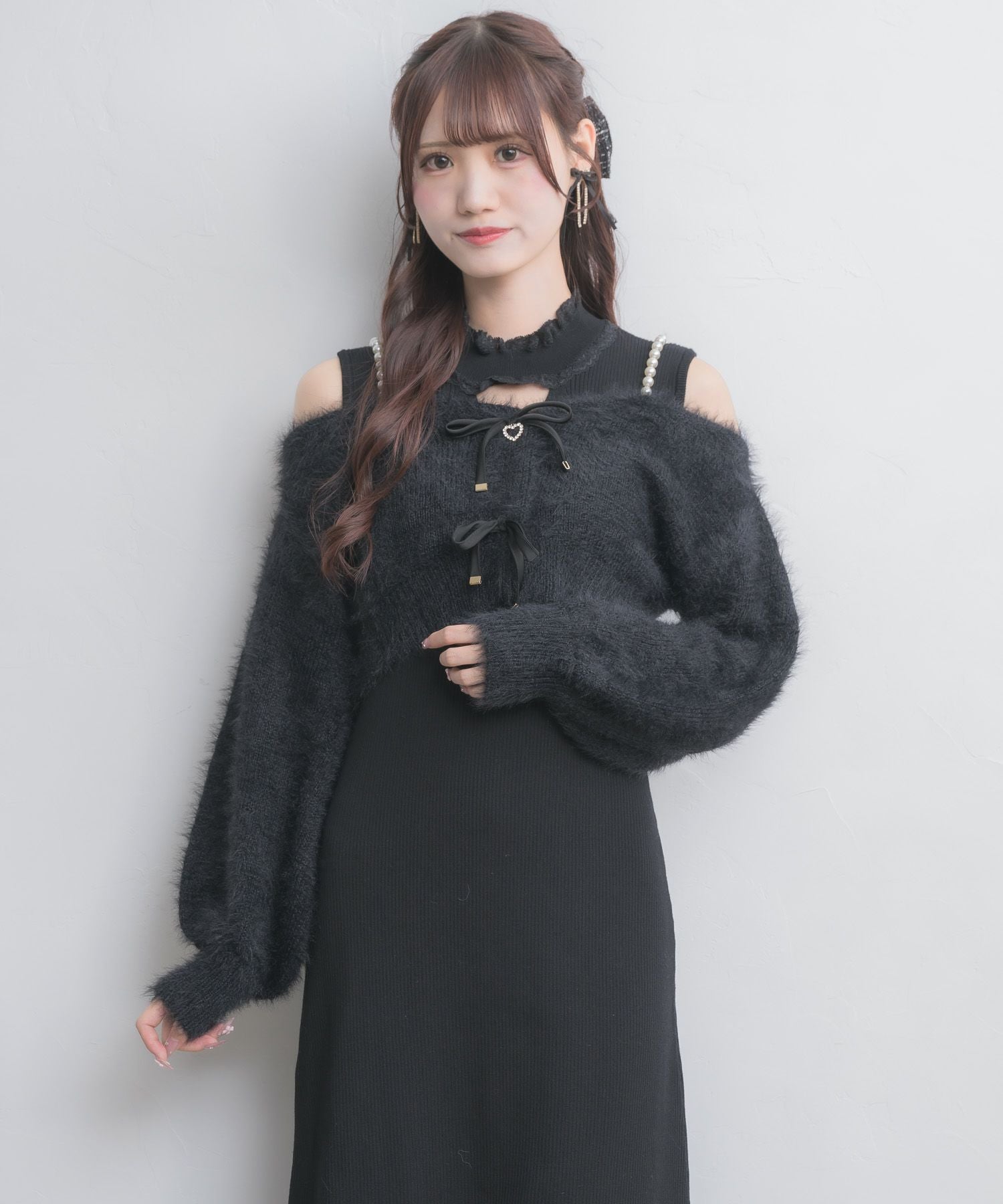ニットワンピース×オフショルカーデセット | Rlab store