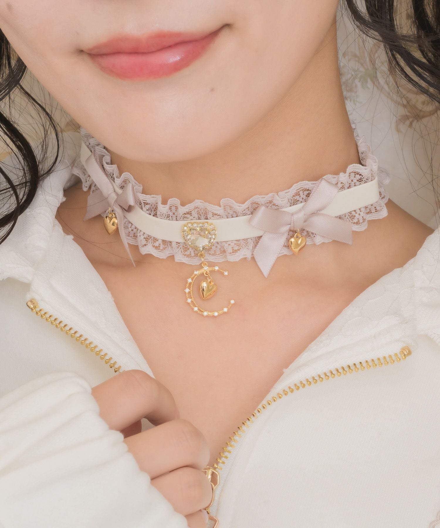 新品タグ付き ANDMARY 花柄キャミ チョーカー付き miniministore（ミニミニストア） 花柄 キャミワンピース 胸元