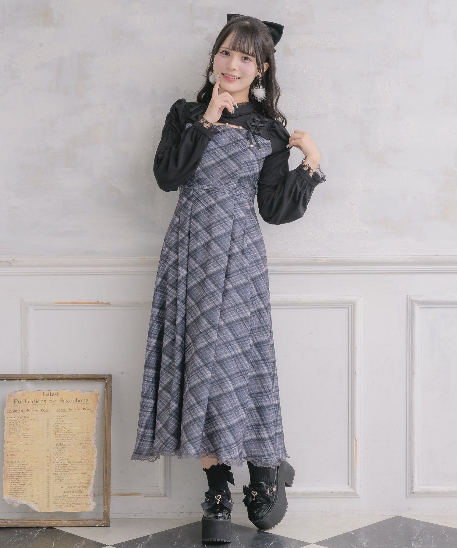 デコルテ開きロングワンピース | Rlab store デコルテ開きロングワンピース | Rlab store