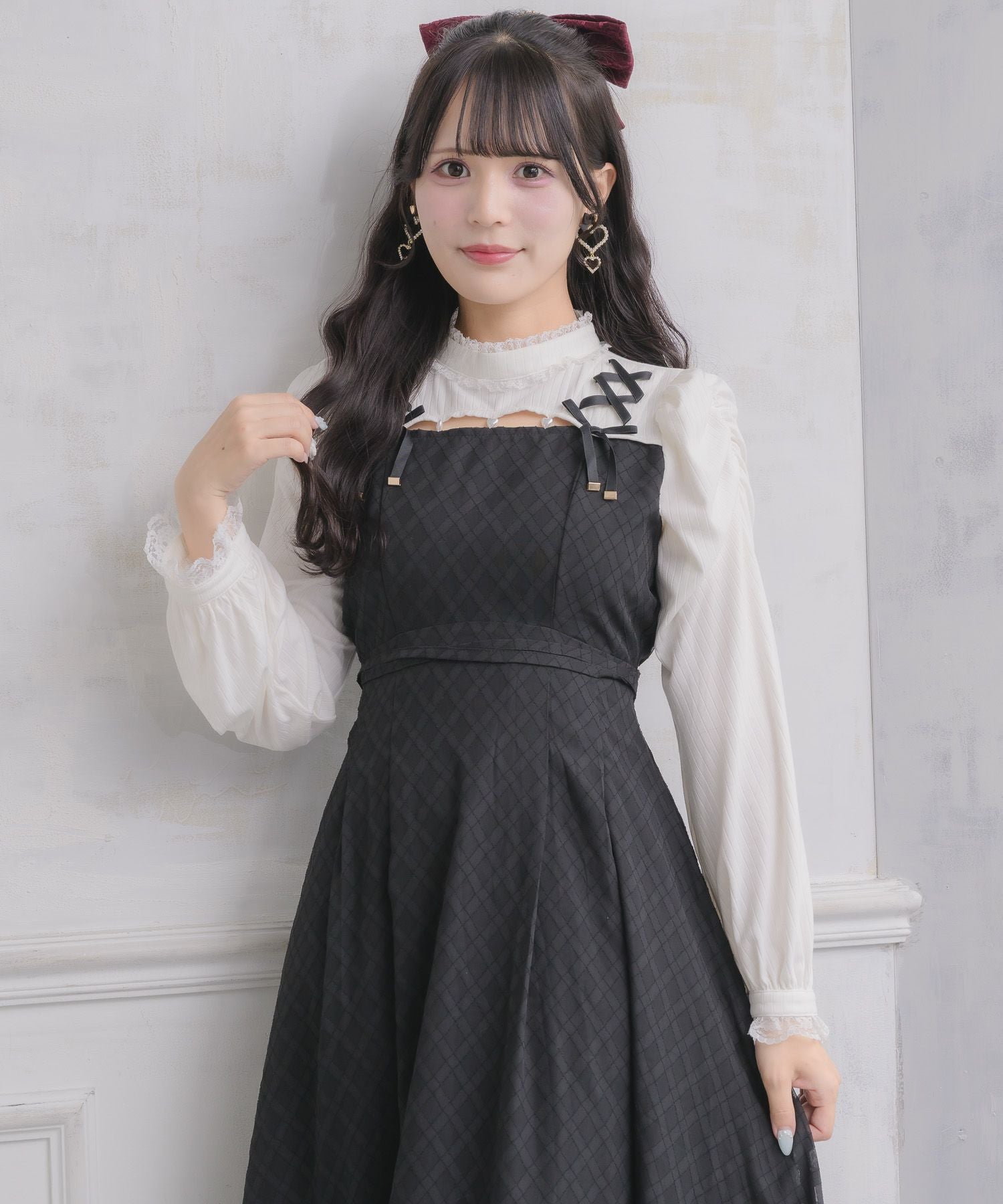 ROJITA デコルテ開きロングワンピース 【公式通販】