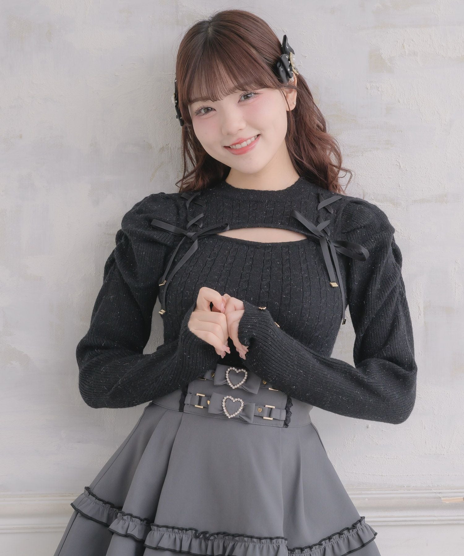 レースアップデコルテ開きケーブルニットトップス | Rlab store