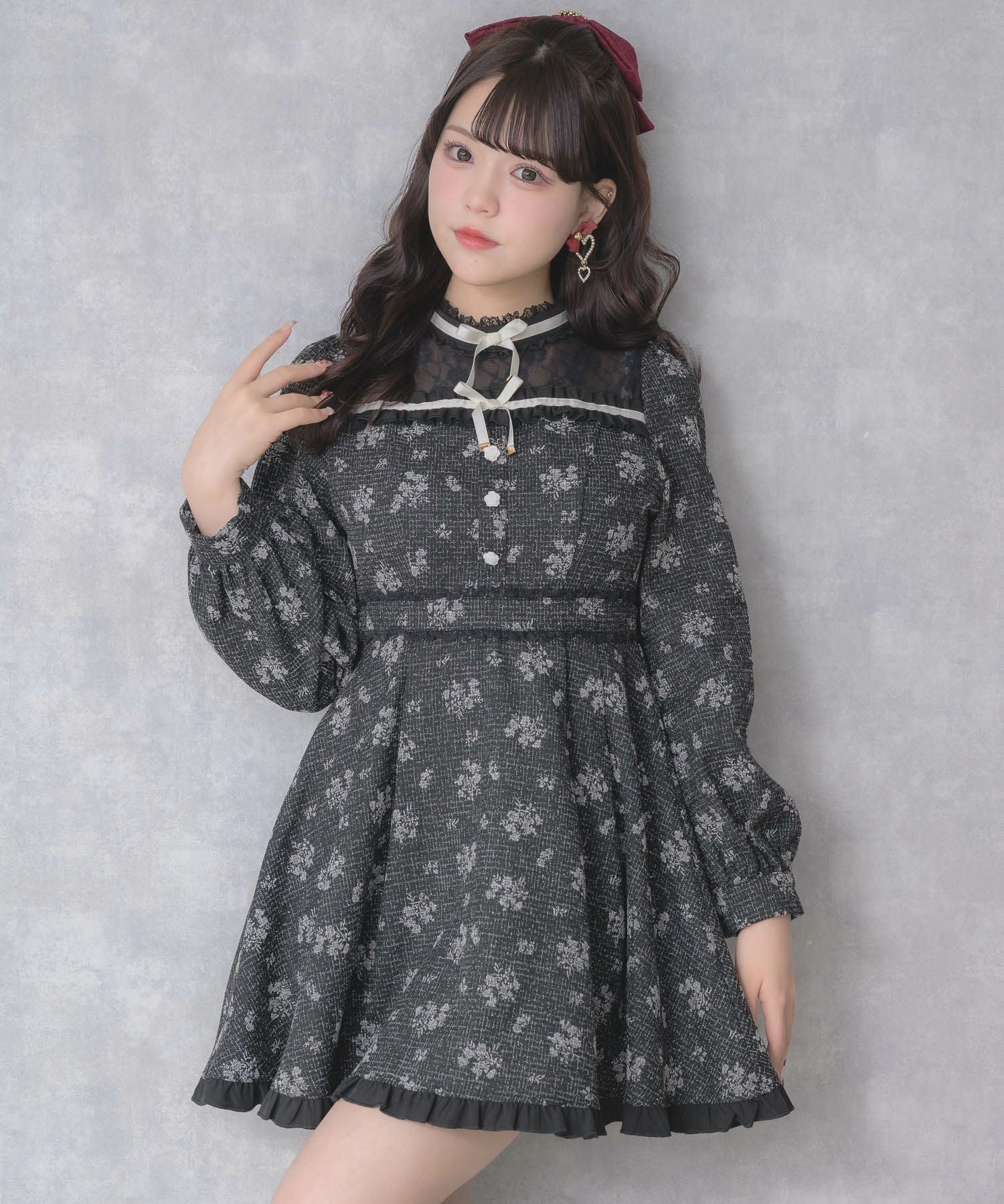 リボンテープフリルワンピース | Rlab store
