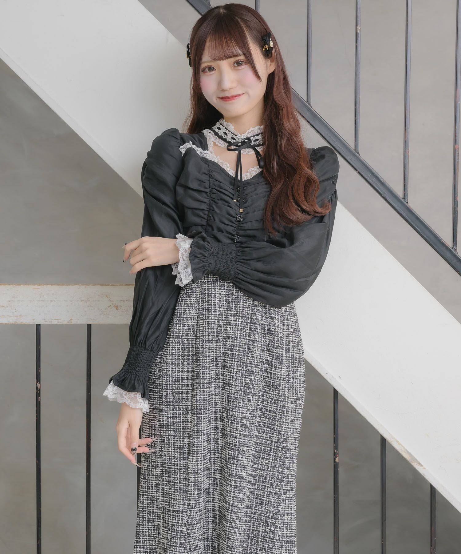 フリルチョーカーツイードドッキングワンピース | Rlab store