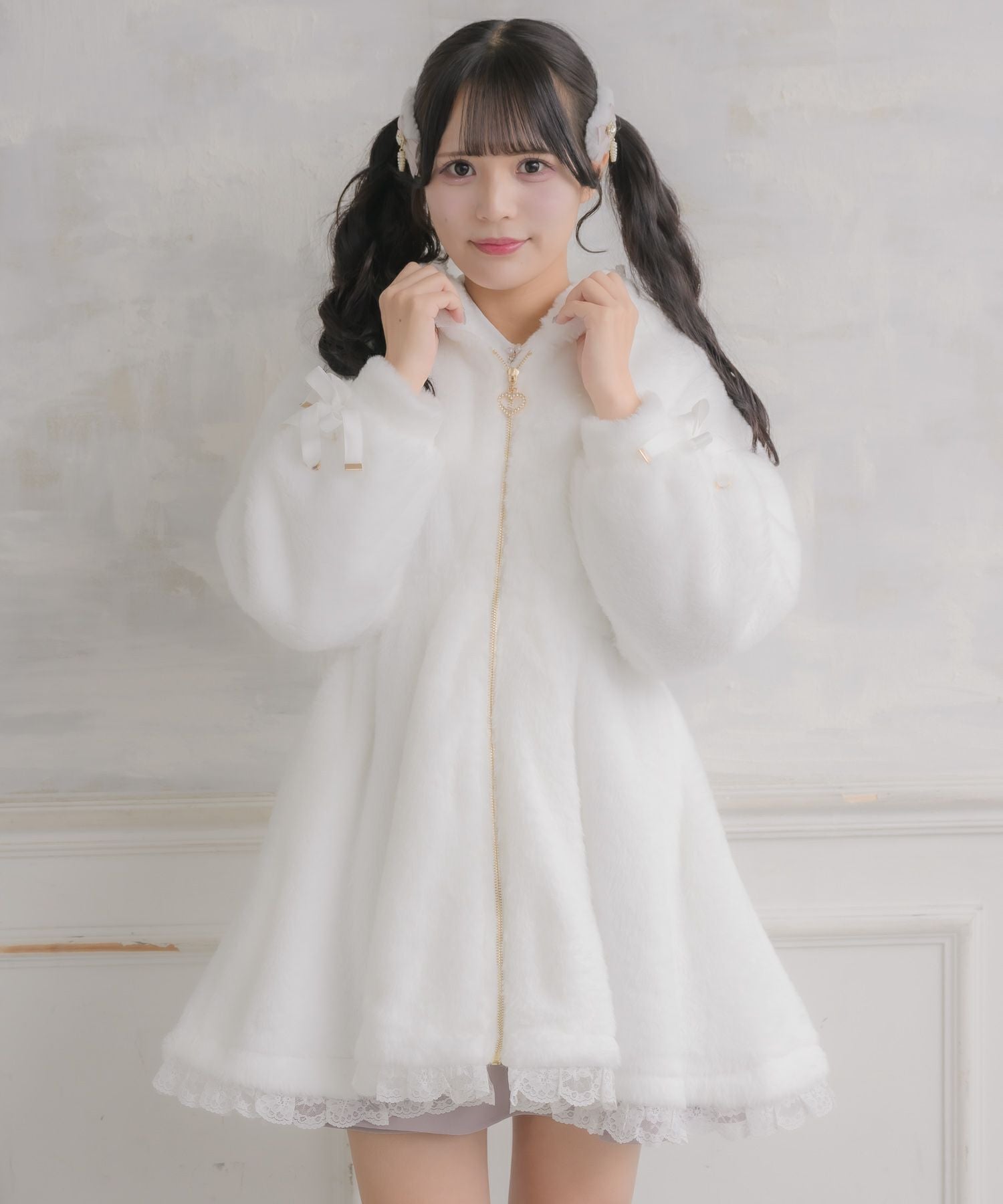 うさ耳ファーコート | Rlab store