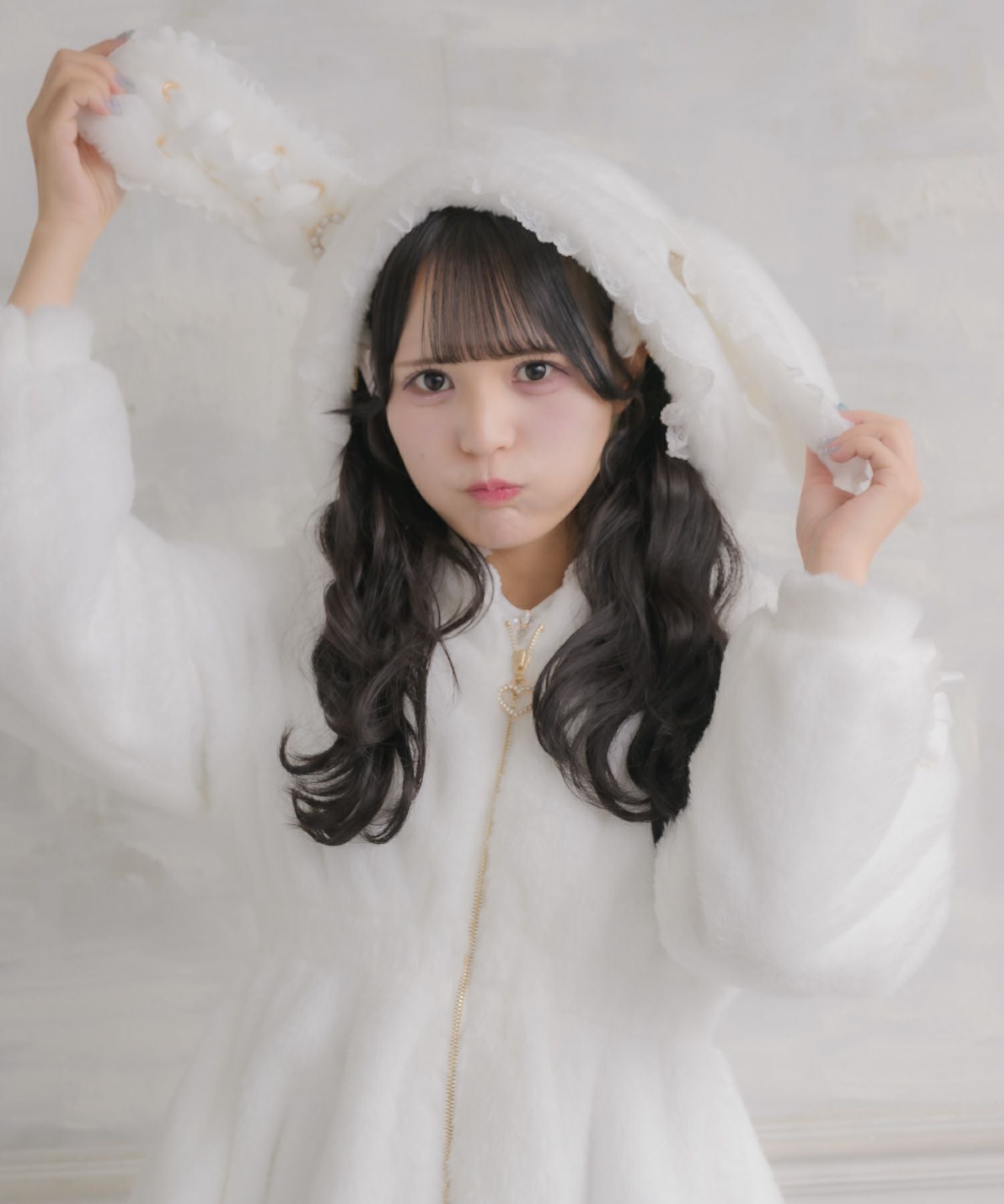 うさ耳ファーコート | Rlab store