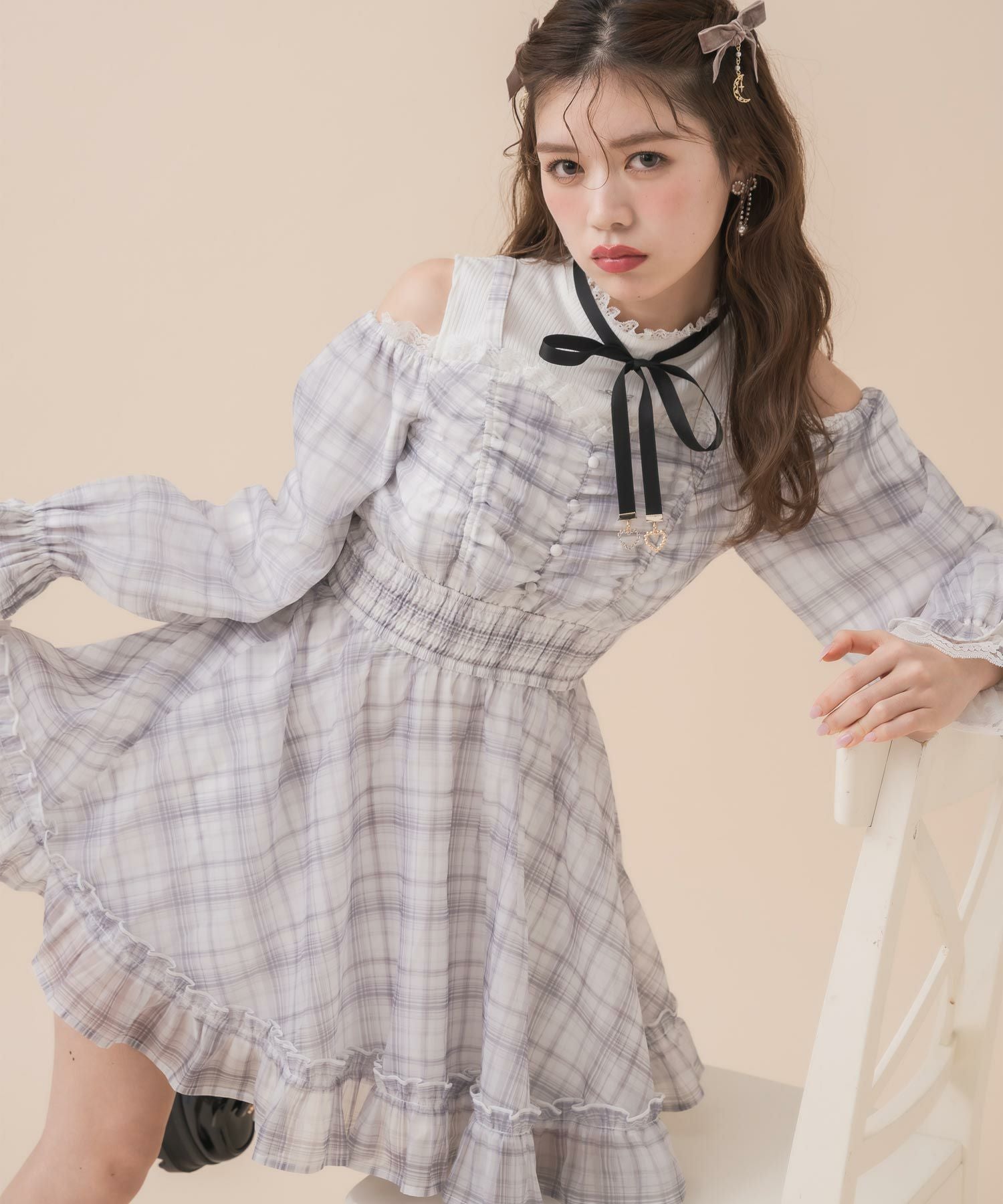 レイヤードオフショル長袖ワンピース | Rlab store
