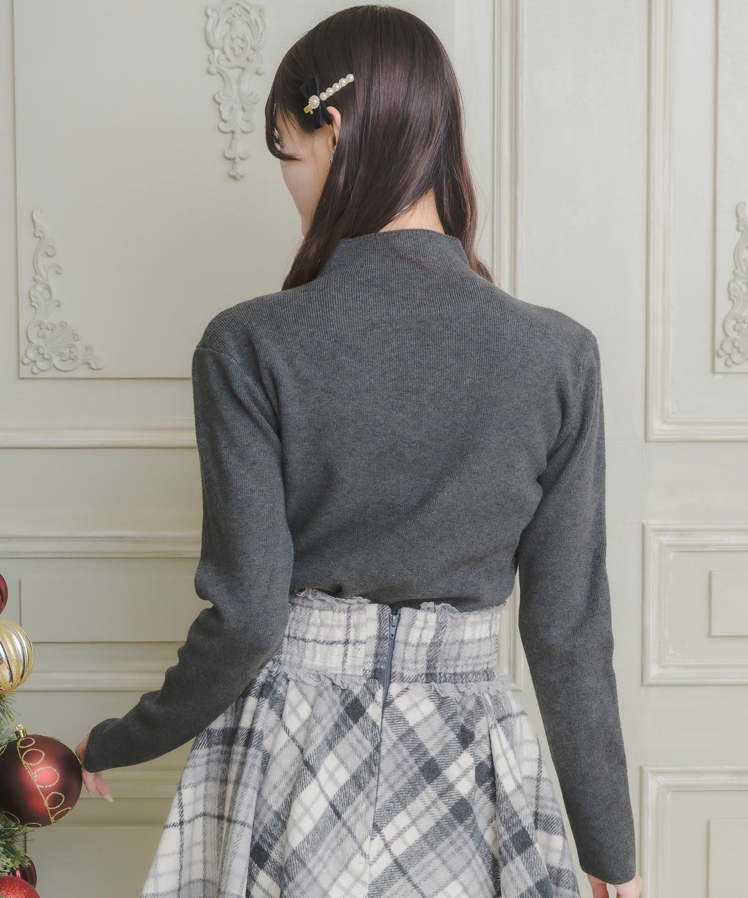 売り切り⭐︎未使用ルネリボンブローチ付きニット ⭐︎ ブローチリボンニット | Rlab store
