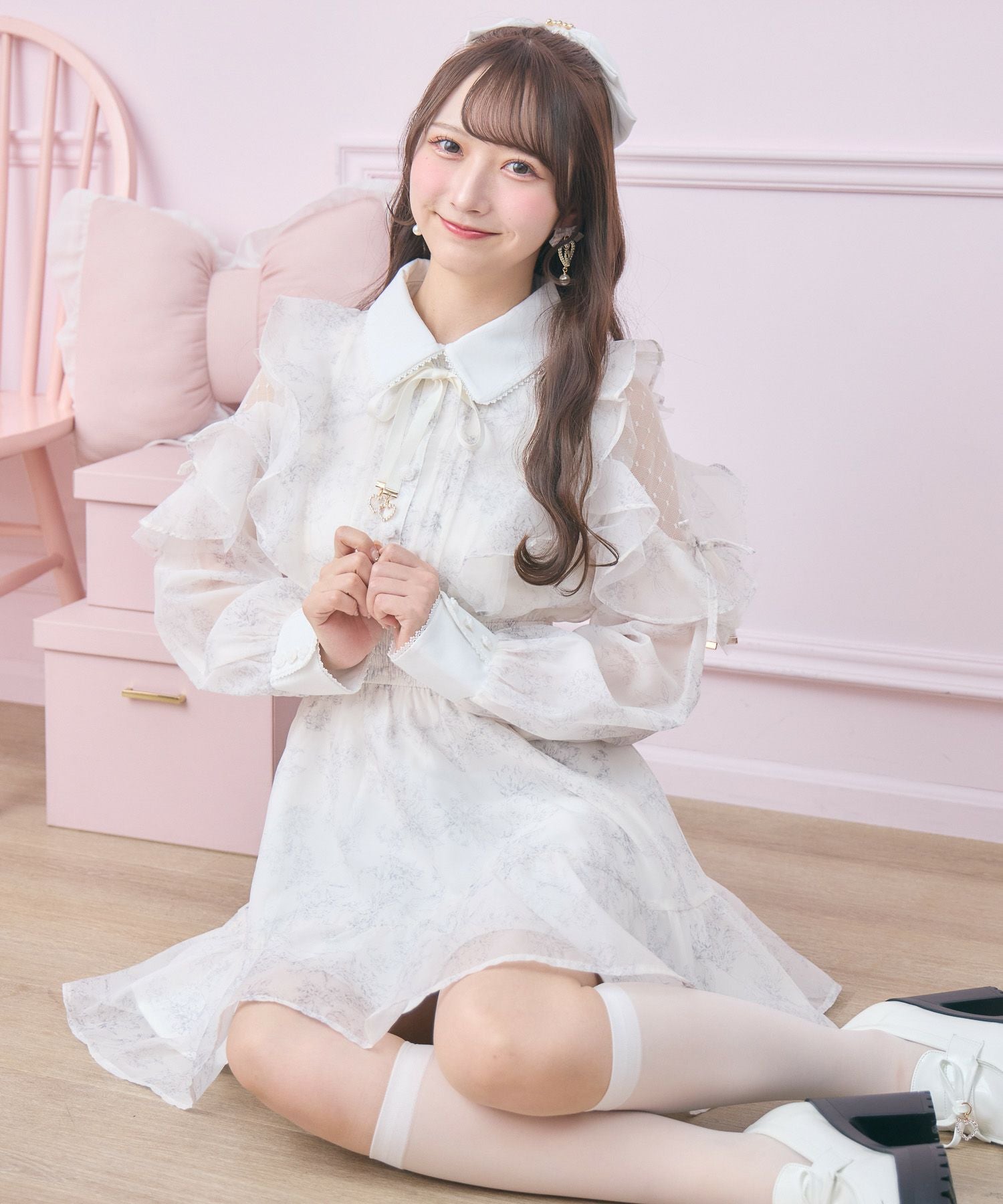 ROJITA 花柄長袖ミニワンピース ブルー 再販決定】花柄ミニワンピース（ワンピース）｜ROJITA（ロジータ）の