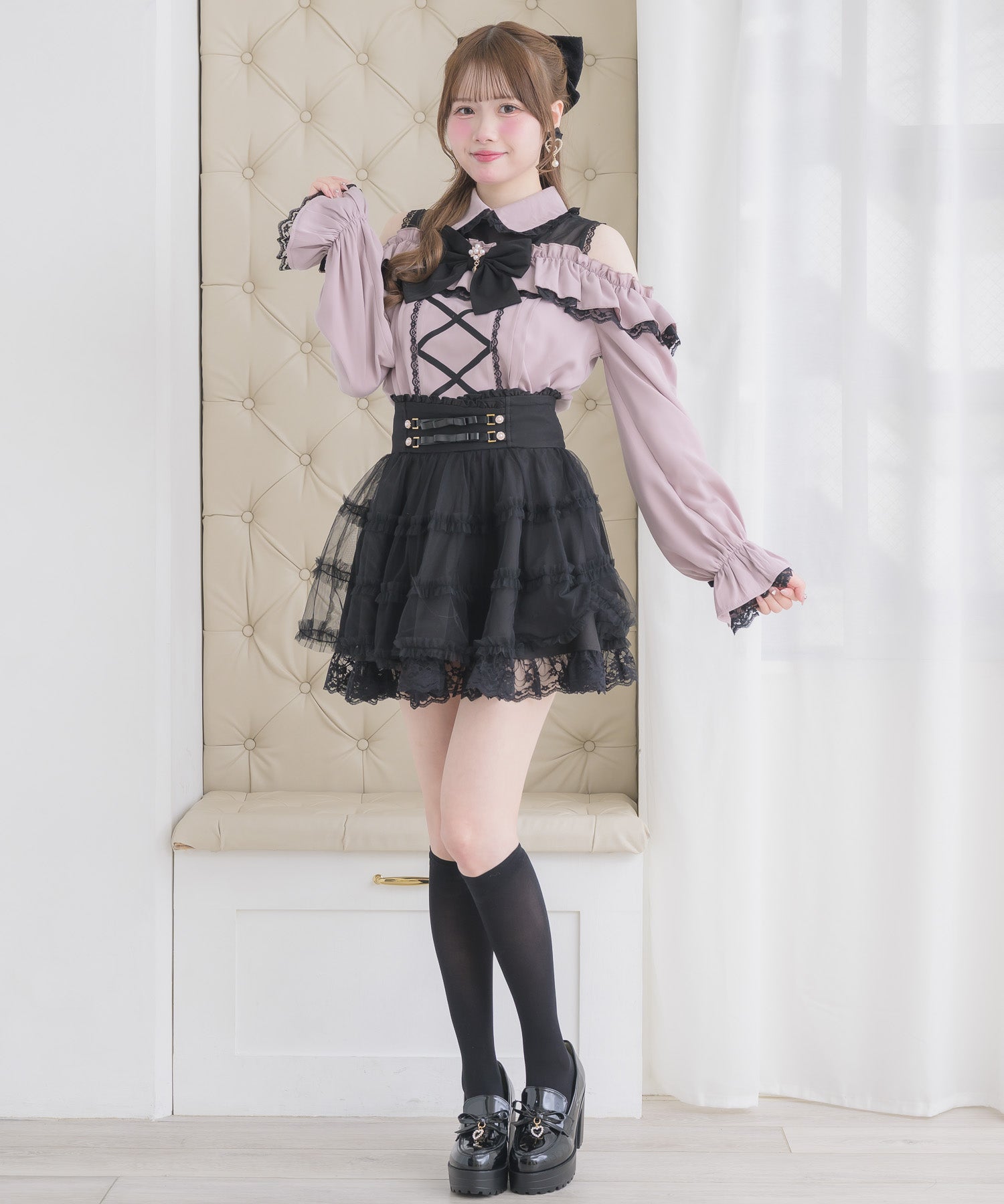 フロントレースアップ肩開きブラウス | Rlab store