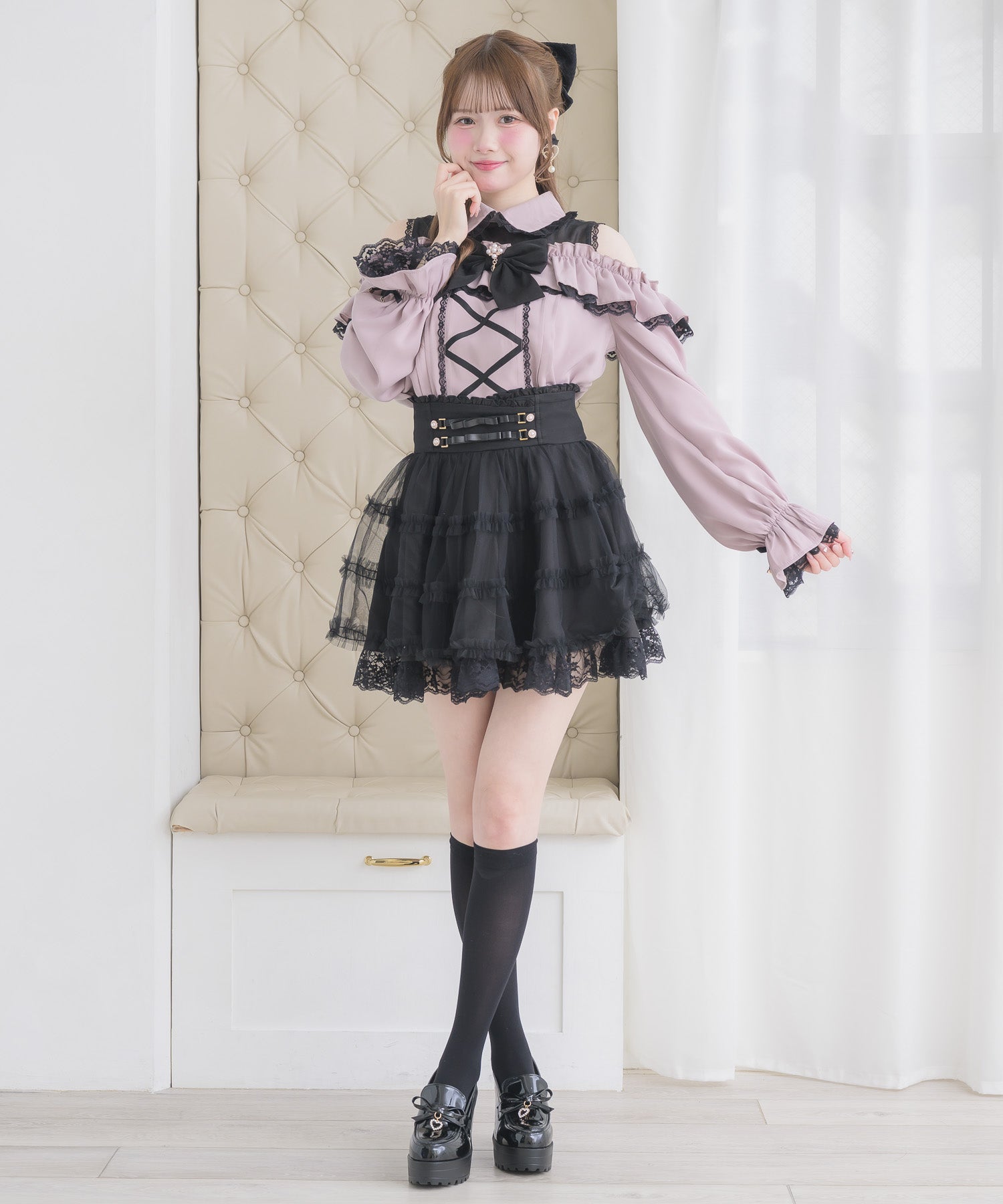 フロントレースアップ肩開きブラウス | Rlab store