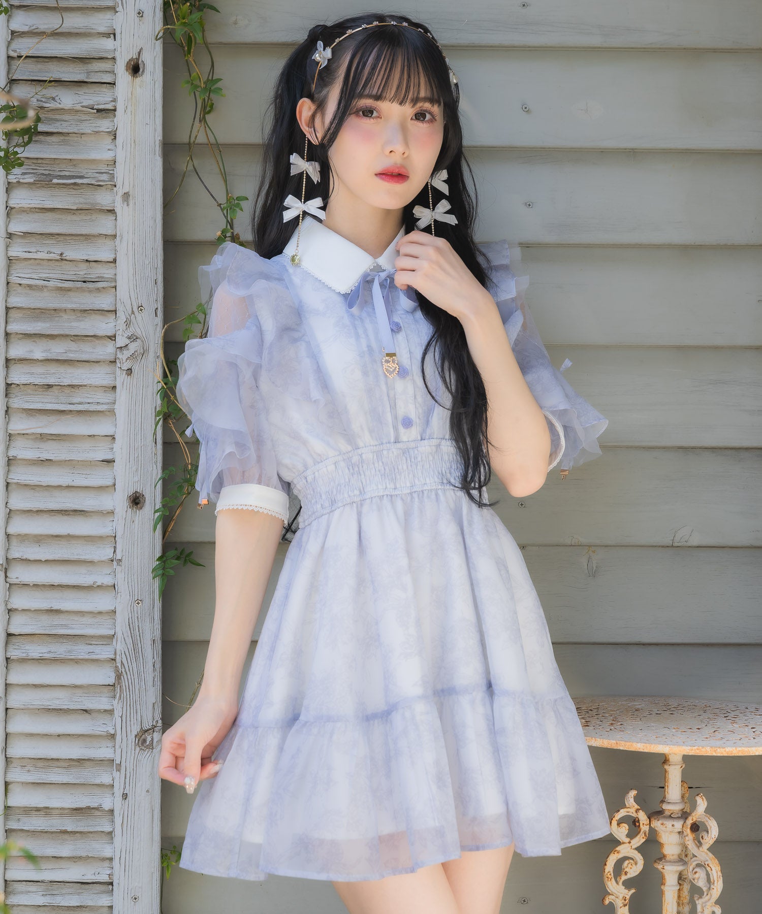 赤いリボンと花柄の半袖ミニワンピース 花柄半袖ミニワンピース | Rlab store