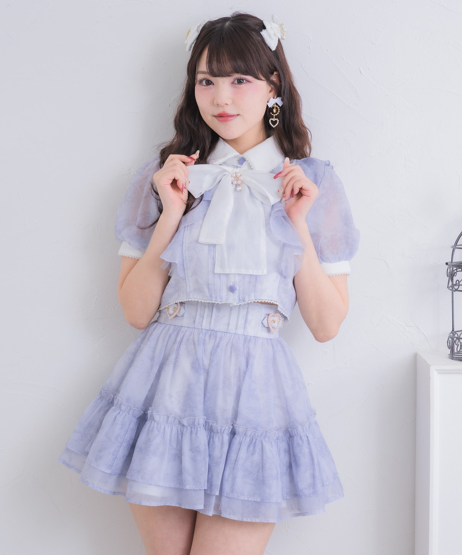 一部カラーのみ通常発送》ボウタイリボンショートブラウス | Rlab store