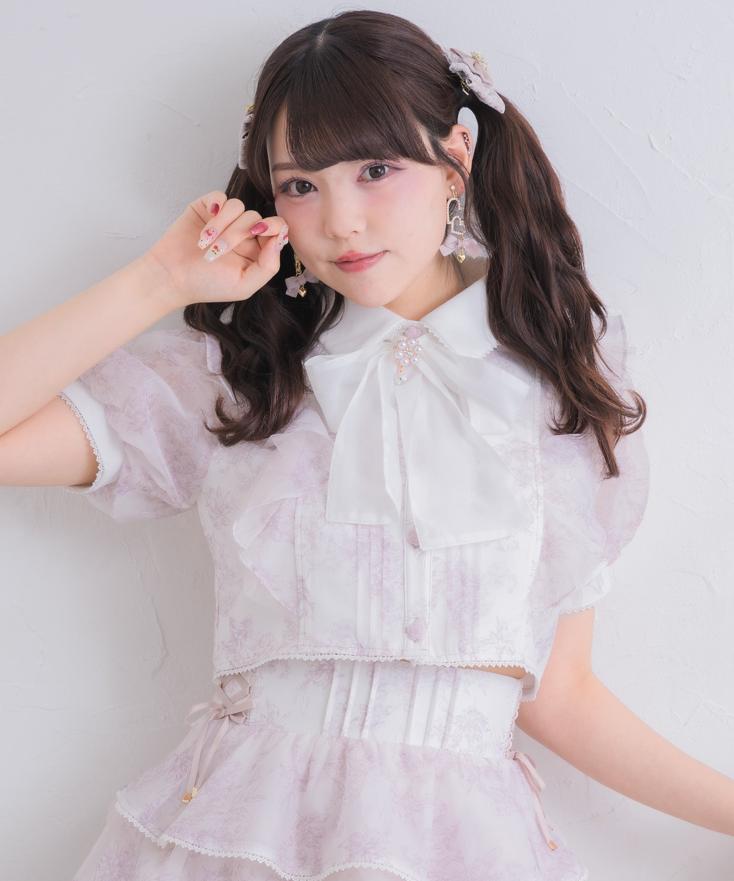 一部カラーのみ通常発送》ボウタイリボンショートブラウス | Rlab store