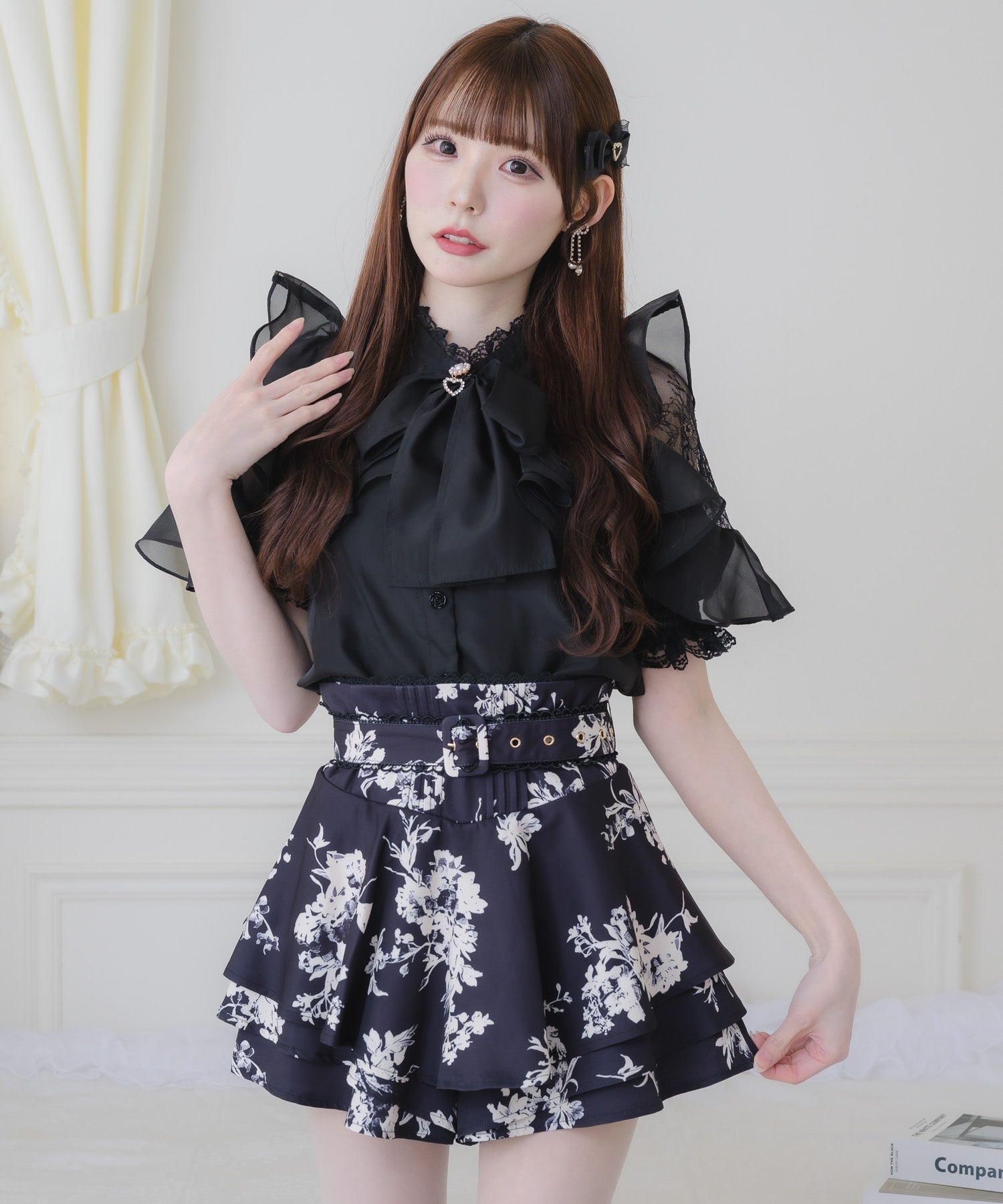 ラッフルシアーブラウス | Rlab store