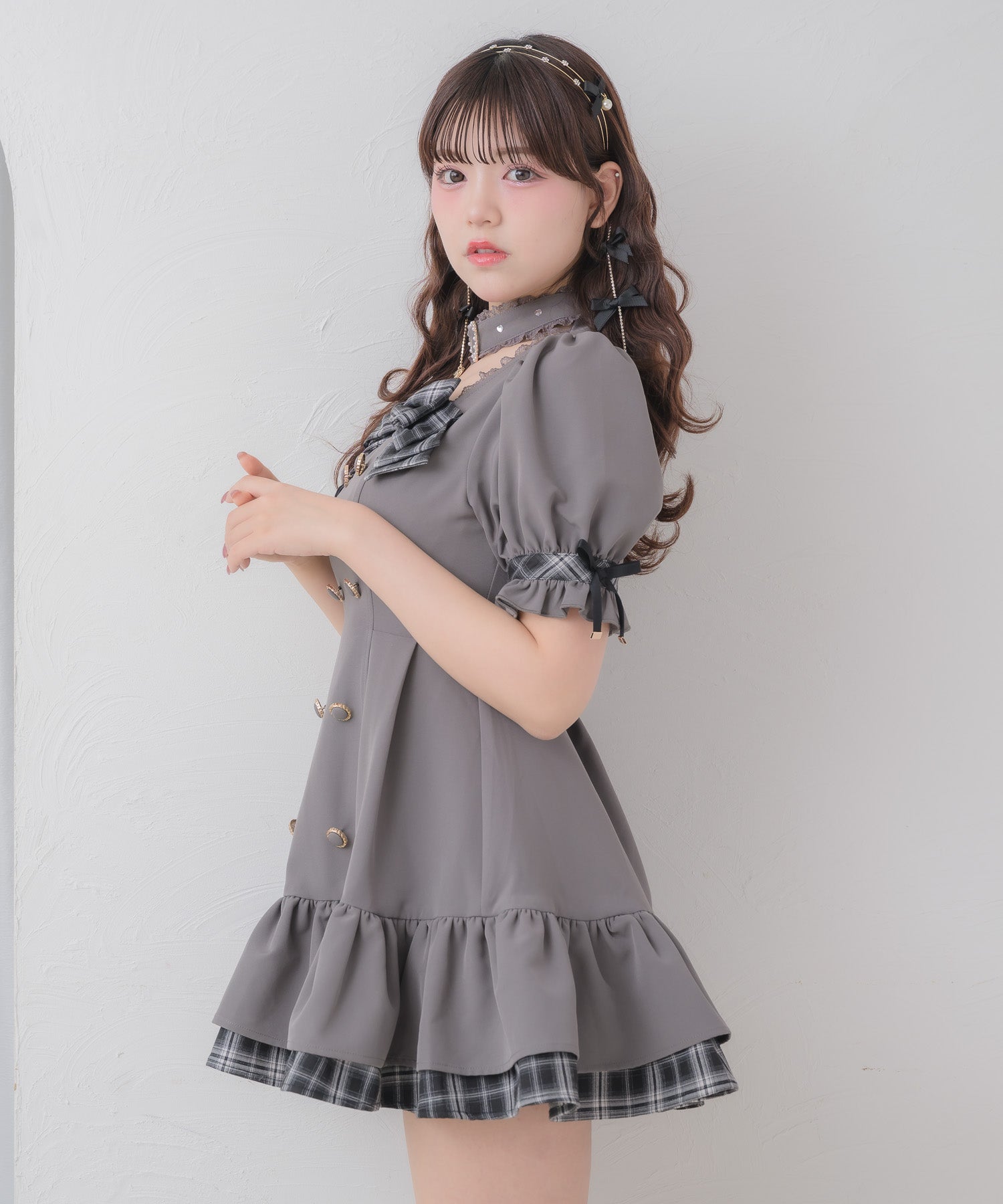 デコルテリボン裾ティアードワンピース | Rlab store