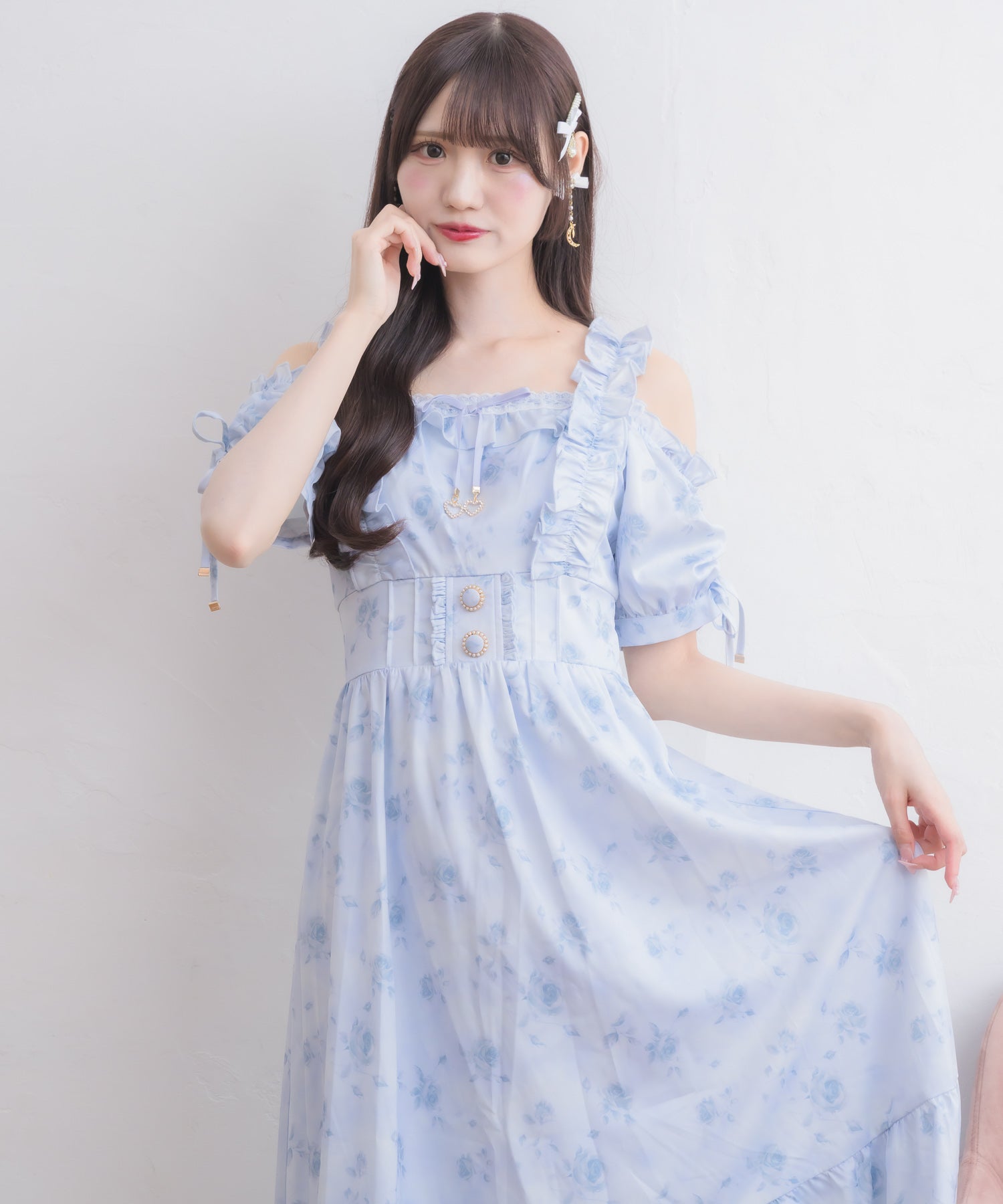 morphose♡ ローズ柄フリルワンピース ブルー ローズプリントオフショルフリルワンピース | Rlab store