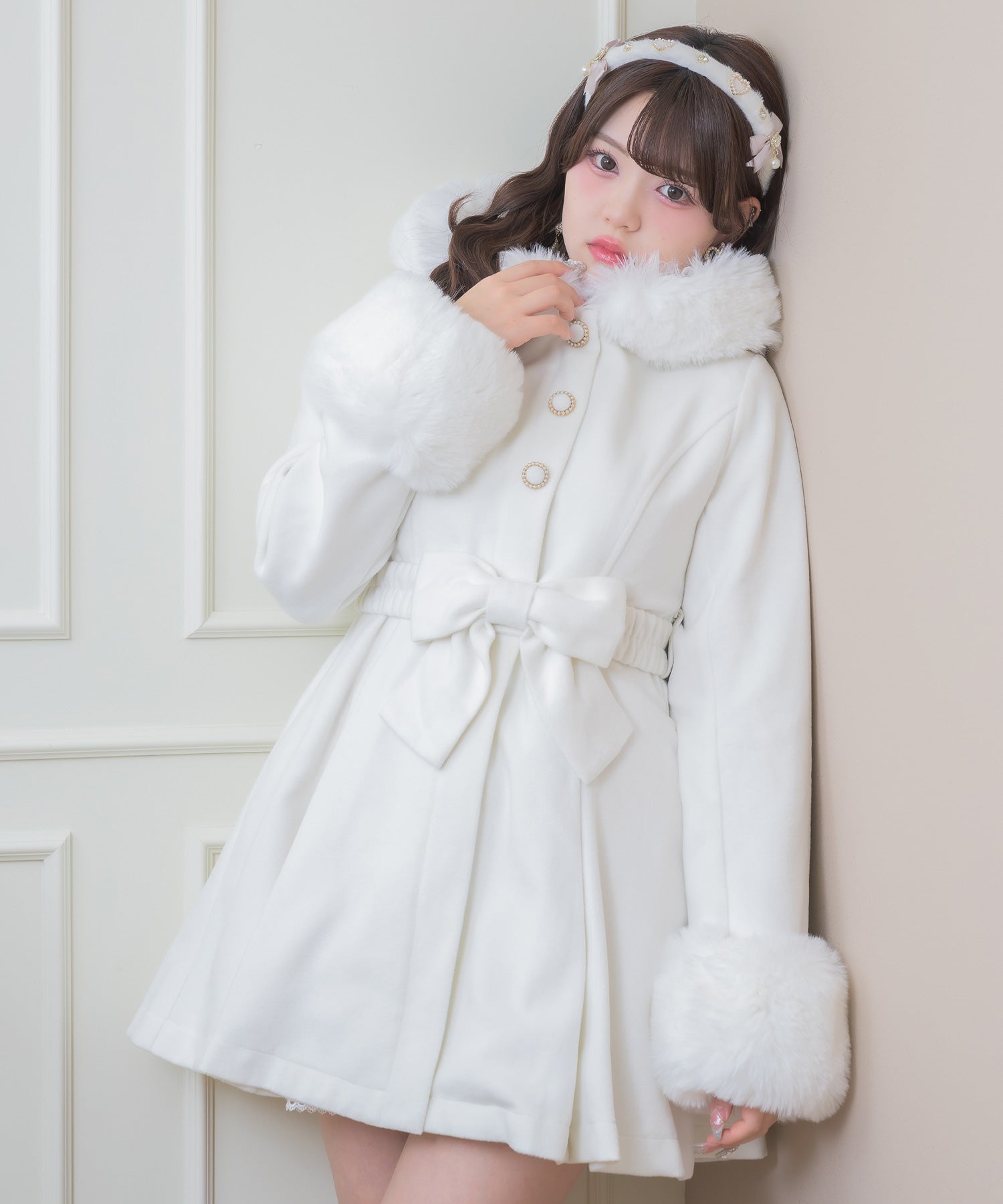 専用　6点　90.100 カチューシャホワイト ビジュリボンふわふわカチューシャ | Rlab store